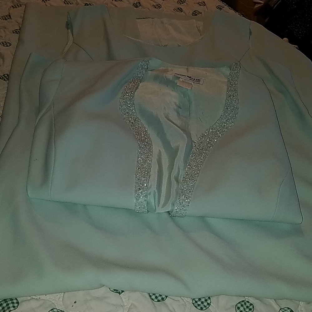 Beautiful two-piece Karen Miller dress set - Picture 5 of 8